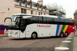 trafalgar bus tours british isles