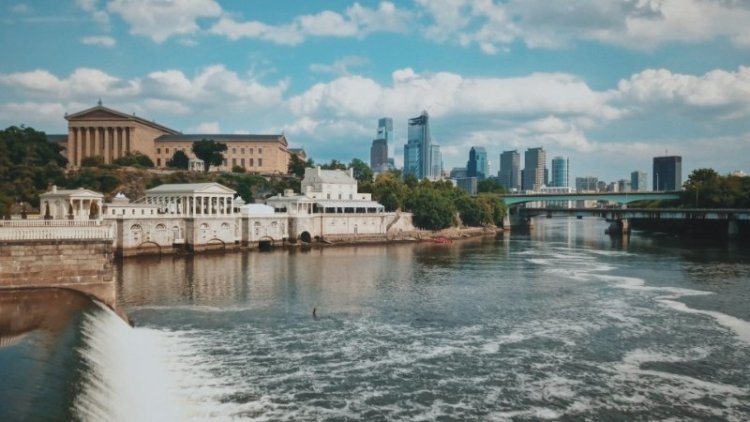 Philly River and Skyline