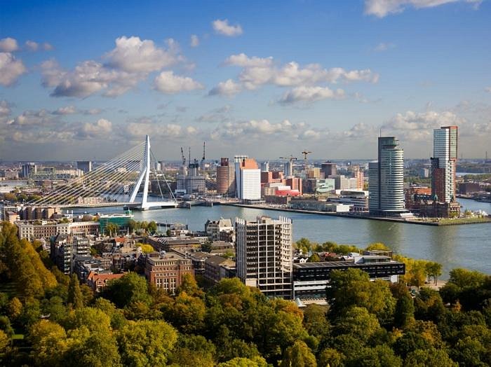 How to Get Around Rotterdam: 7 Smart Ways to Explore Easily in 2026