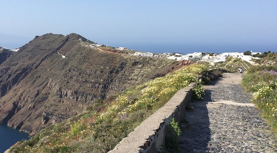 Fira to Oia hike
